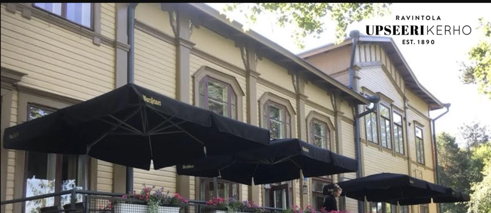 Ravintola Upseerikerhon ravintolarakennus